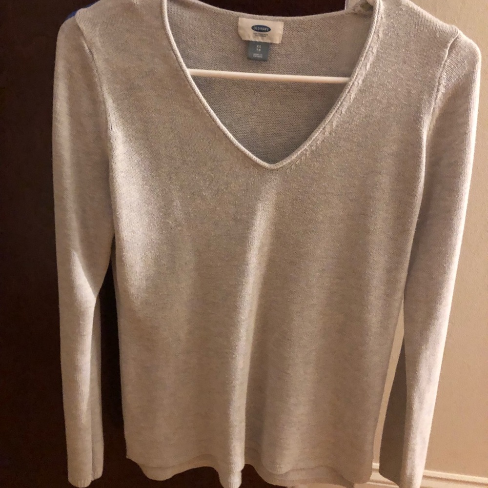 Old navy sweater